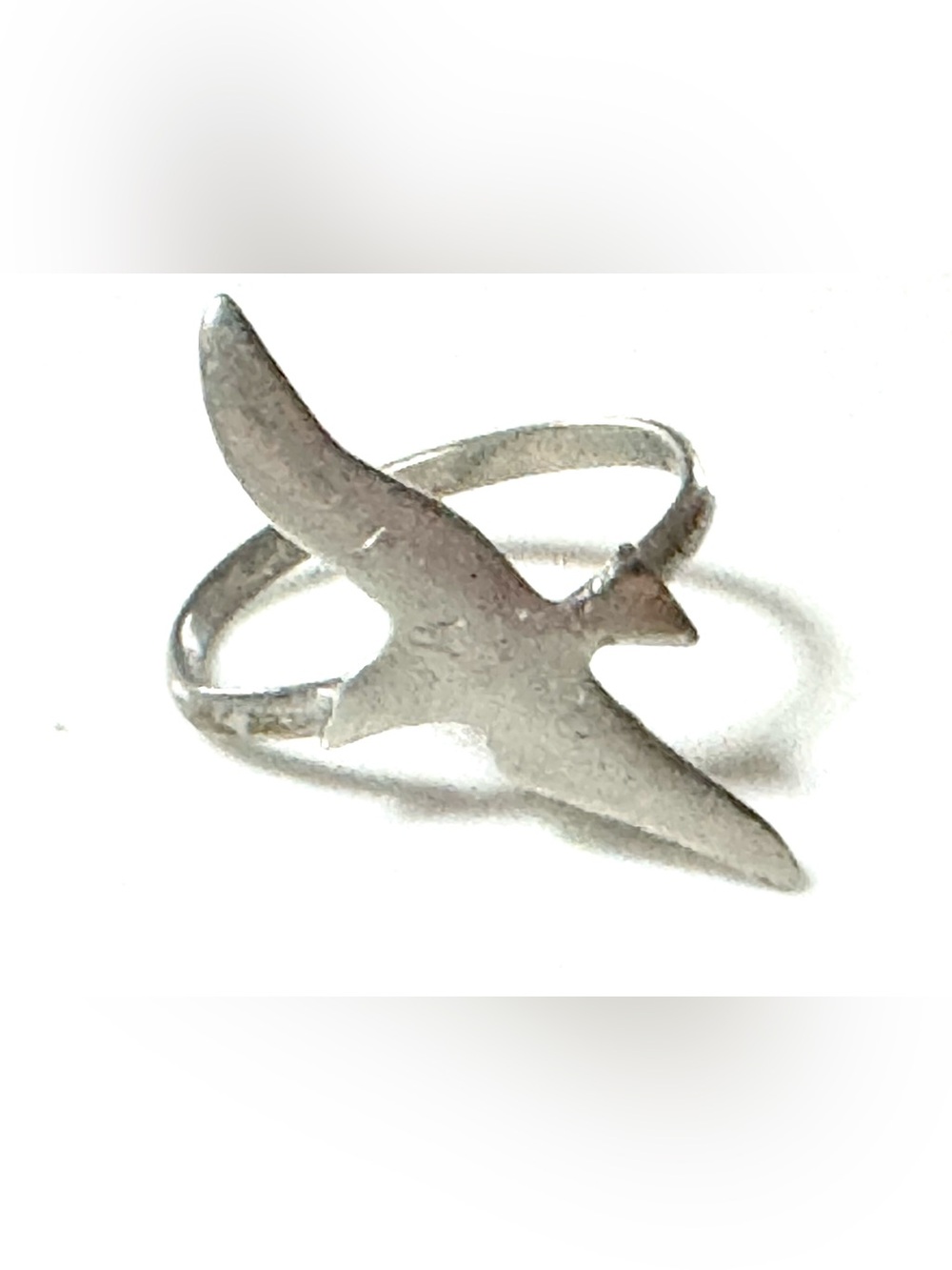Vintage Minimalist Flying Bird Ring Siz 8.5